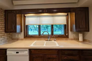 611 N 12th St, Montevideo, MN 56265 - Photo 23