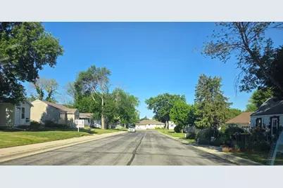 117 W Maple Street, Marshall, MN 56258 - Photo 13
