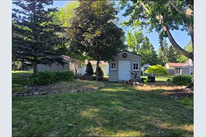 117 W Maple Street, Marshall, MN 56258 - Photo 9