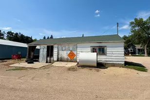 319 & 311 60th Ave, Pipestone, MN 56164 - Photo 51