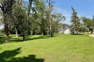 319 & 311 60th Ave, Pipestone, MN 56164 - Photo 45