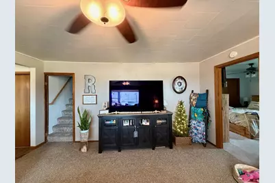 319 & 311 60th Avenue, Pipestone, MN 56164 - Photo 17