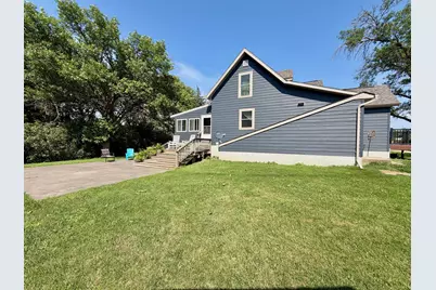 319 & 311 60th Avenue, Pipestone, MN 56164 - Photo 43