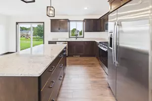 1180 Deerberry Cir, Albany, MN 56307 - Photo 5