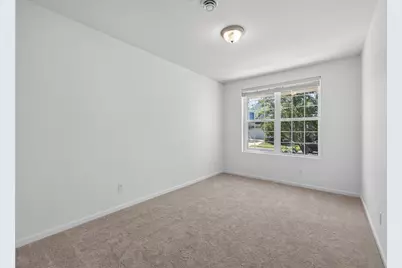 15637 Eddy Creek Way, Apple Valley, MN 55124 - Photo 5