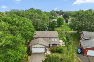 8064 Lower 147th St W, Apple Valley, MN 55124 - Photo 31