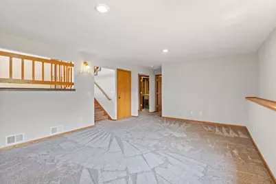 8064 Lower 147th Street W, Apple Valley, MN 55124 - Photo 9