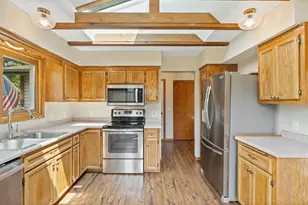 8064 Lower 147th St W, Apple Valley, MN 55124 - Photo 9