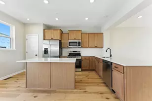 10368 Birchwood Cir, Victoria, MN 55318 - Photo 9