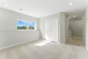 10368 Birchwood Cir, Victoria, MN 55318 - Photo 5