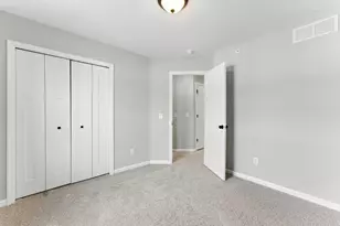 10368 Birchwood Cir, Victoria, MN 55318 - Photo 17