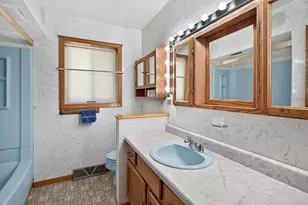 3974 Woodview Dr, Vadnais Heights, MN 55127 - Photo 11