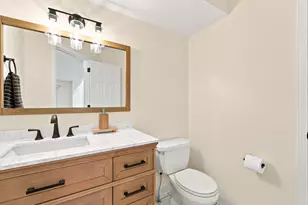 1805 Terraceview Ln N, Plymouth, MN 55447 - Photo 11