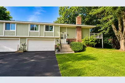6869 Macbeth Court, Woodbury, MN 55125 - Photo 3