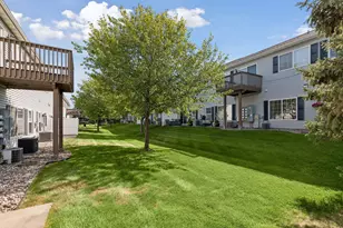 1336 Yorkshire Ln, Shakopee, MN 55379 - Photo 19