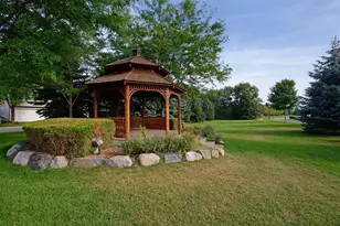 1336 Yorkshire Ln, Shakopee, MN 55379 - Photo 31
