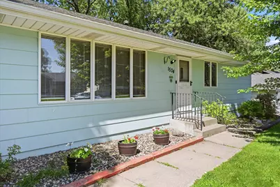 1534 17th Street NW, New Brighton, MN 55112 - Photo 3