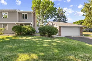 9390 Ranchview Ln N, Maple Grove, MN 55369 - Photo 25