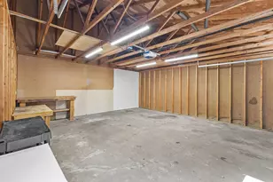 9390 Ranchview Ln N, Maple Grove, MN 55369 - Photo 23