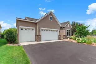 7439 Shadyview Ln N, Maple Grove, MN 55311 - Photo 3