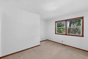 302 Garden Rd, Albert Lea, MN 56007 - Photo 19