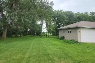 1868 240th Ave, Granada, MN 56039 - Photo 13