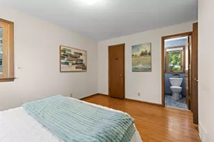 5164 St Moritz Dr, Fridley, MN 55421 - Photo 27