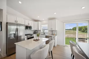1257 Deerpath Dr NE, Hanover, MN 55341 - Photo 3