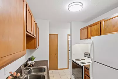 4530 Park Commons Drive #213, Saint Louis Park, MN 55416 - Photo 9