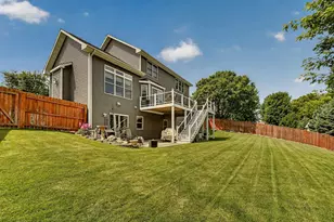 2721 Boulder Ridge Dr NW, Rochester, MN 55901 - Photo 3