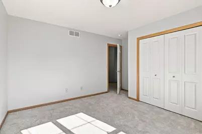 1801 Foothill Trail, Shakopee, MN 55379 - Photo 33