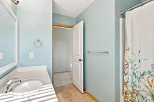 1801 Foothill Trail, Shakopee, MN 55379 - Photo 35