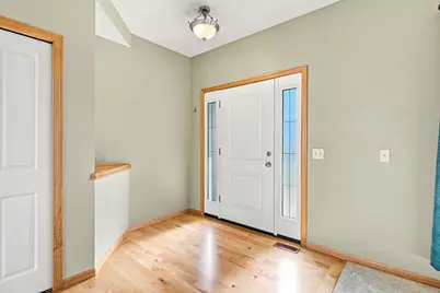 1801 Foothill Trail, Shakopee, MN 55379 - Photo 9