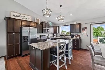 1671 Noric Street, Shakopee, MN 55379 - Photo 9