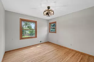 4532 Normandale Highlands Dr, Bloomington, MN 55437 - Photo 41