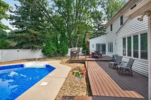 4532 Normandale Highlands Dr, Bloomington, MN 55437 - Photo 53