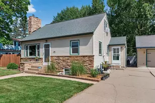 1805 42nd Ave NE, Columbia Heights, MN 55421 - Photo 5