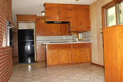 9149 Meadowview Road, Bloomington, MN 55425 - Photo 15
