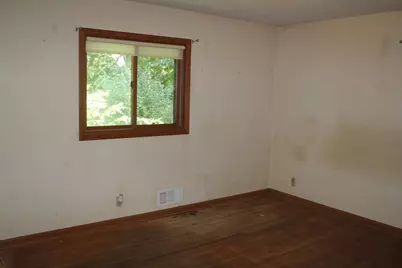 9149 Meadowview Road, Bloomington, MN 55425 - Photo 23