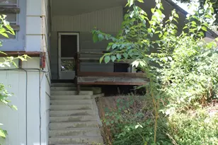 9149 Meadowview Rd, Bloomington, MN 55425 - Photo 9