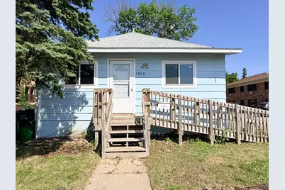 1205 6th Avenue, Worthington, MN 56187 - Photo 1