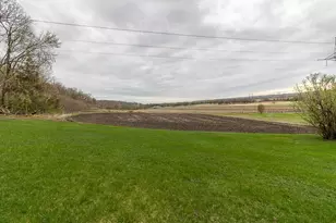 35425 Shakpays Cove Rd, Kasota, MN 56050 - Photo 39