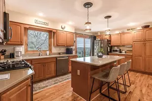 35425 Shakpays Cove Rd, Kasota, MN 56050 - Photo 11