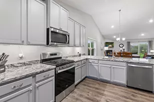 20566 Glade Ave, Lakeville, MN 55044 - Photo 9