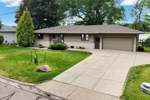 1303 Crystal Lake Rd E, Burnsville, MN 55306 - Photo 55