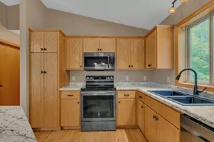 2918 16th St Ct S, Saint Cloud, MN 56301 - Photo 7