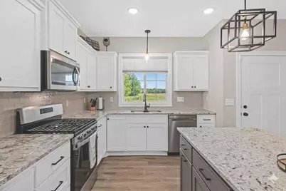 31740 Madison Road, Lindstrom, MN 55045 - Photo 5