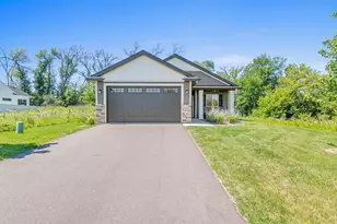31740 Madison Rd, Lindstrom, MN 55045 - Photo 27