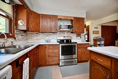 49 E 2nd Street, Buffalo City, WI 54622 - Photo 9