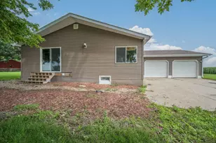 205 232nd Ave, Fairmont, MN 56031 - Photo 37